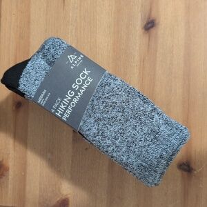 ALPINE Design Performance Hiker Crew Socks - 4 Pack Size Medium